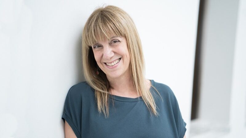 Barbie Zelizer Headshot