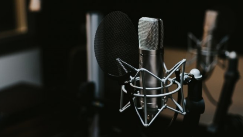 Image of a microphone